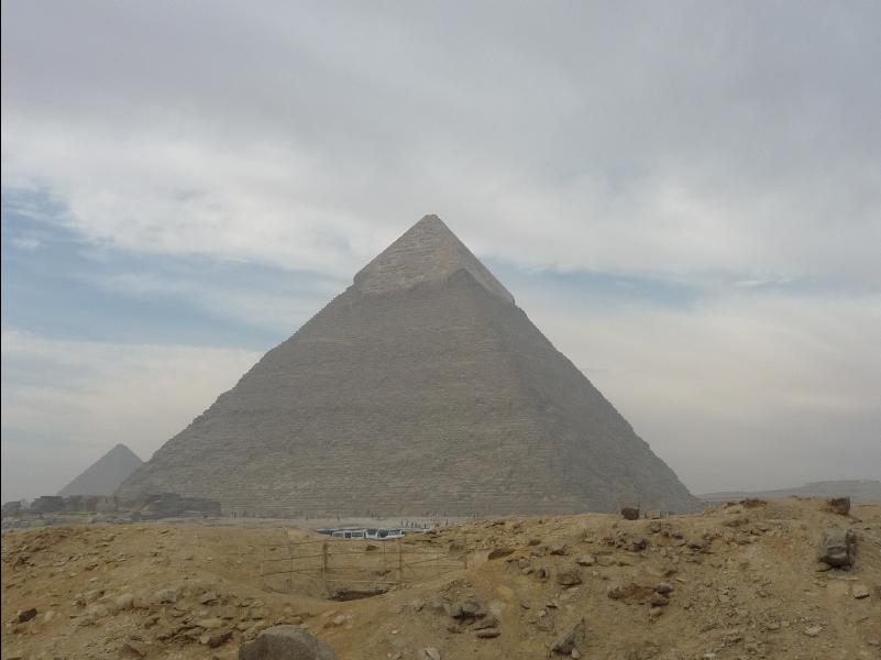 The_Giza_Pyramids24