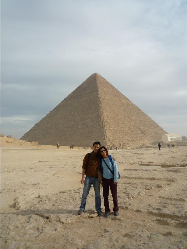 The_Giza_Pyramids41