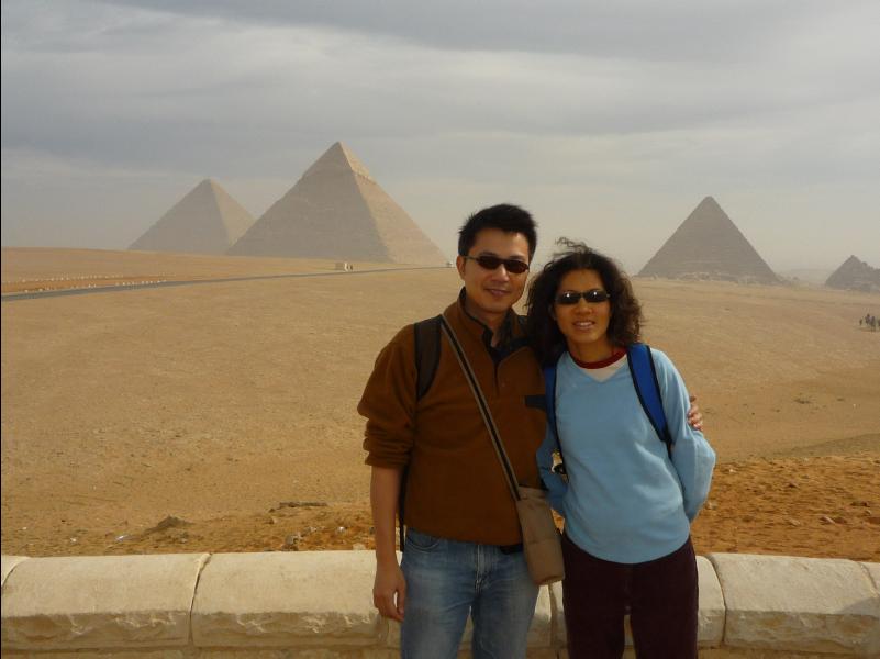 The_Giza_Pyramids47