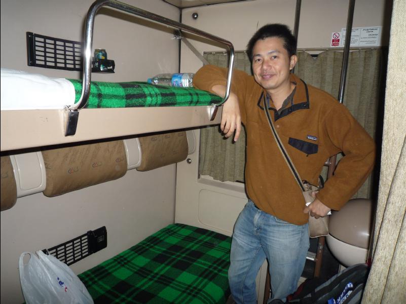 Train_Cairo_to_Aswan07