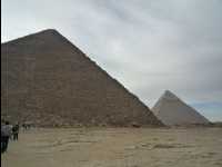 The_Giza_Pyramids06