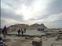 The_Giza_Pyramids18