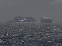 Iceberg009