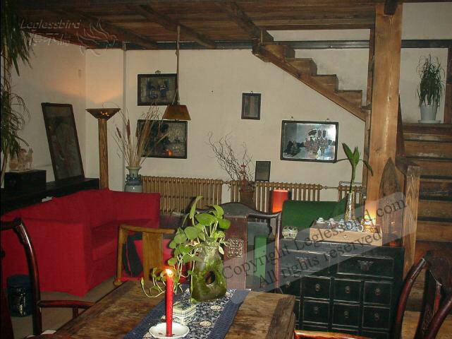 BeijingGoldBarnJuly2002-04.jpg