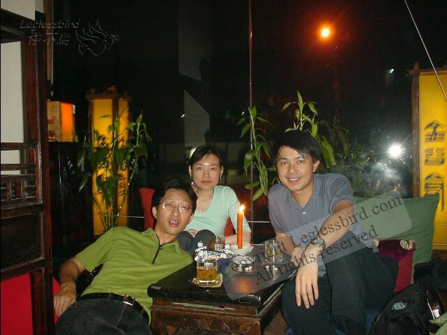 BeijingGoldBarnJuly2002-07.jpg