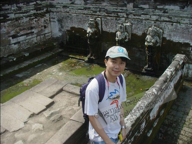 GoaGajah-ElephantCave02.jpg