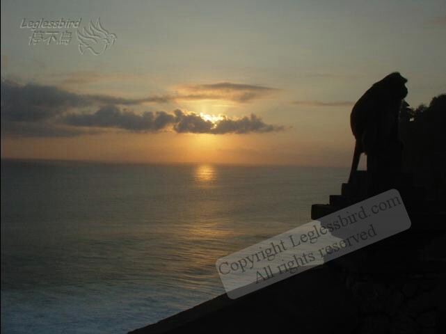 PuraLuhurUluwatu02.jpg