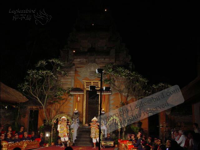 UbudPalaceLegongDance10.jpg