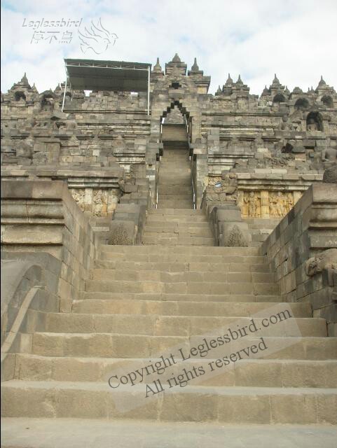 BorobudurTemple06.jpg