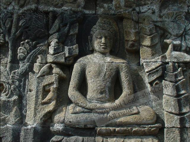BorobudurTemple11.jpg