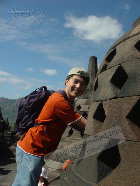 BorobudurTemple16.jpg