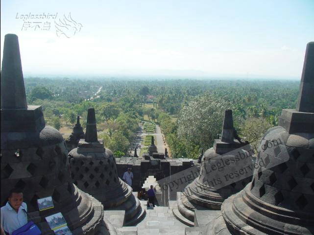 BorobudurTemple27.jpg