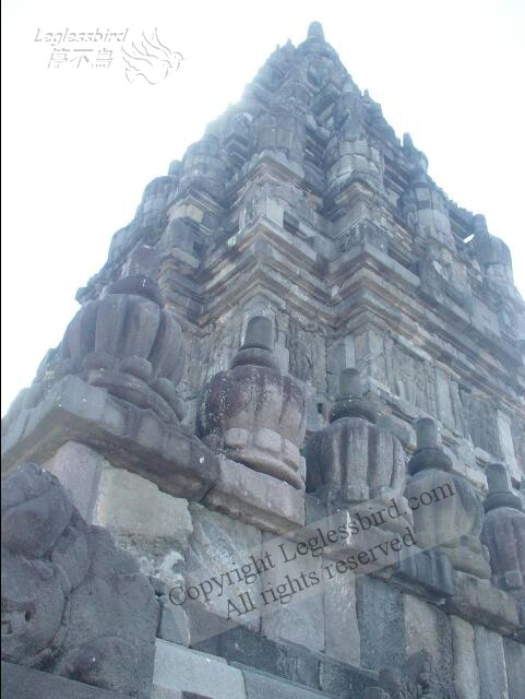 PrambananTemple10.jpg