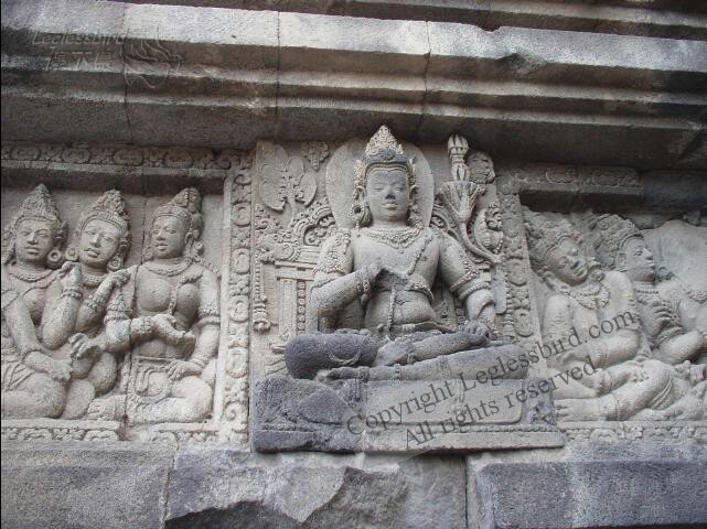 PrambananTemple20.jpg