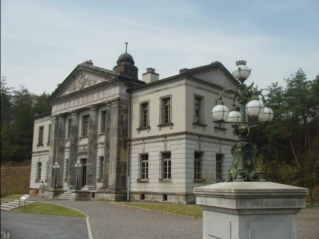 MejiMura-CabinetLibrary