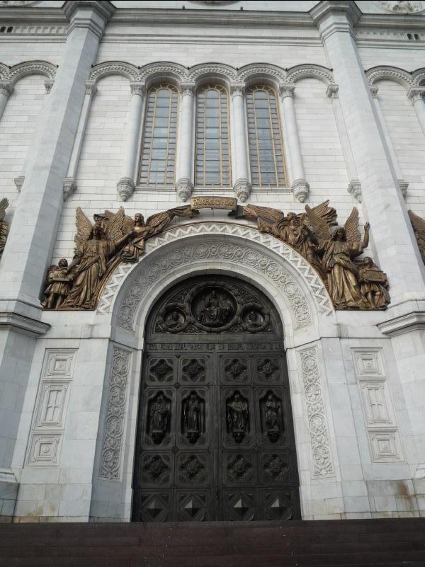 Cathedral_of_Christ_the_Saviour06