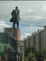 Statue_of_Lenin02