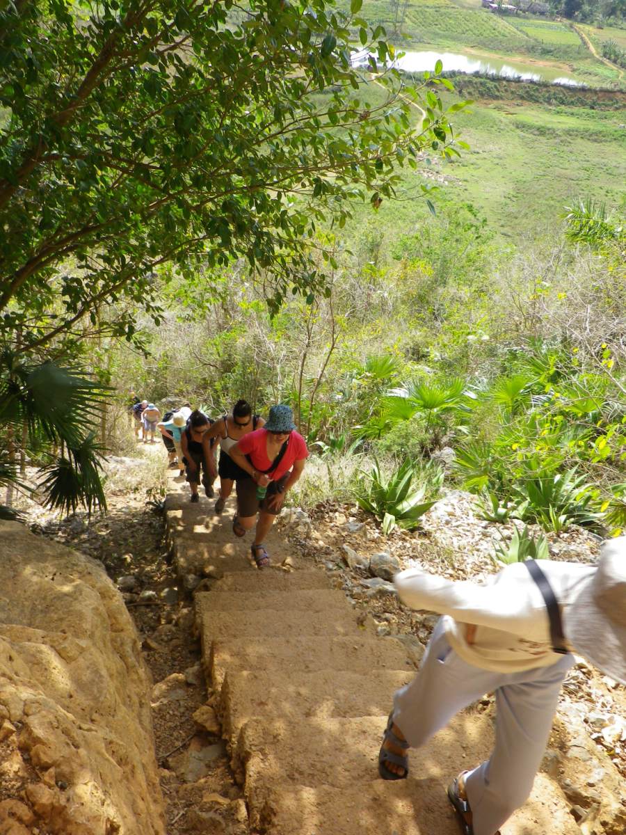 hiking031.jpg