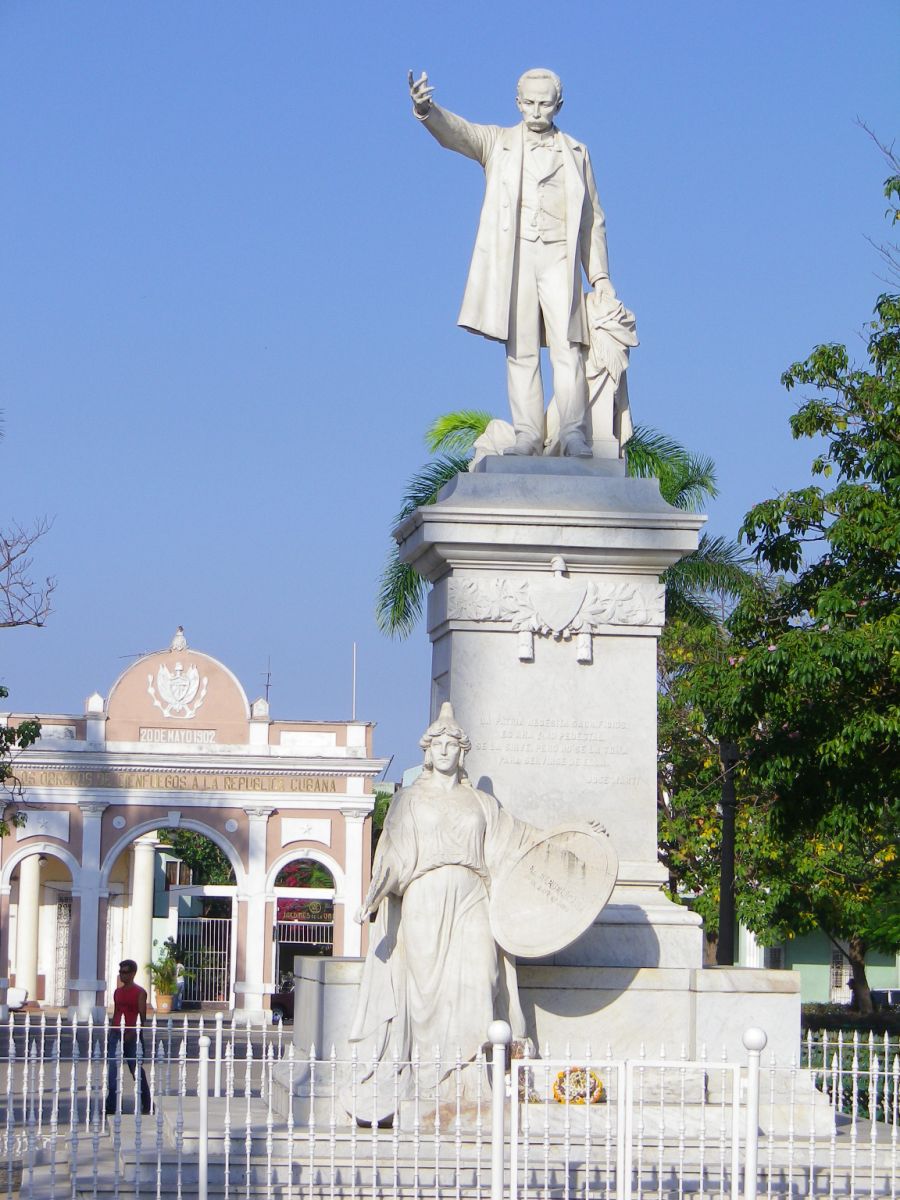 Cienfuegos06.jpg