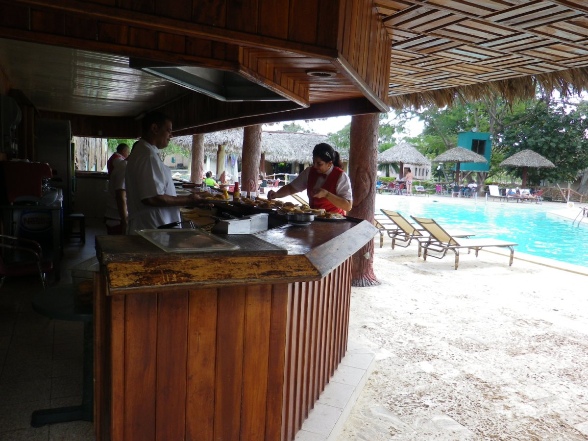 Lunch01.jpg