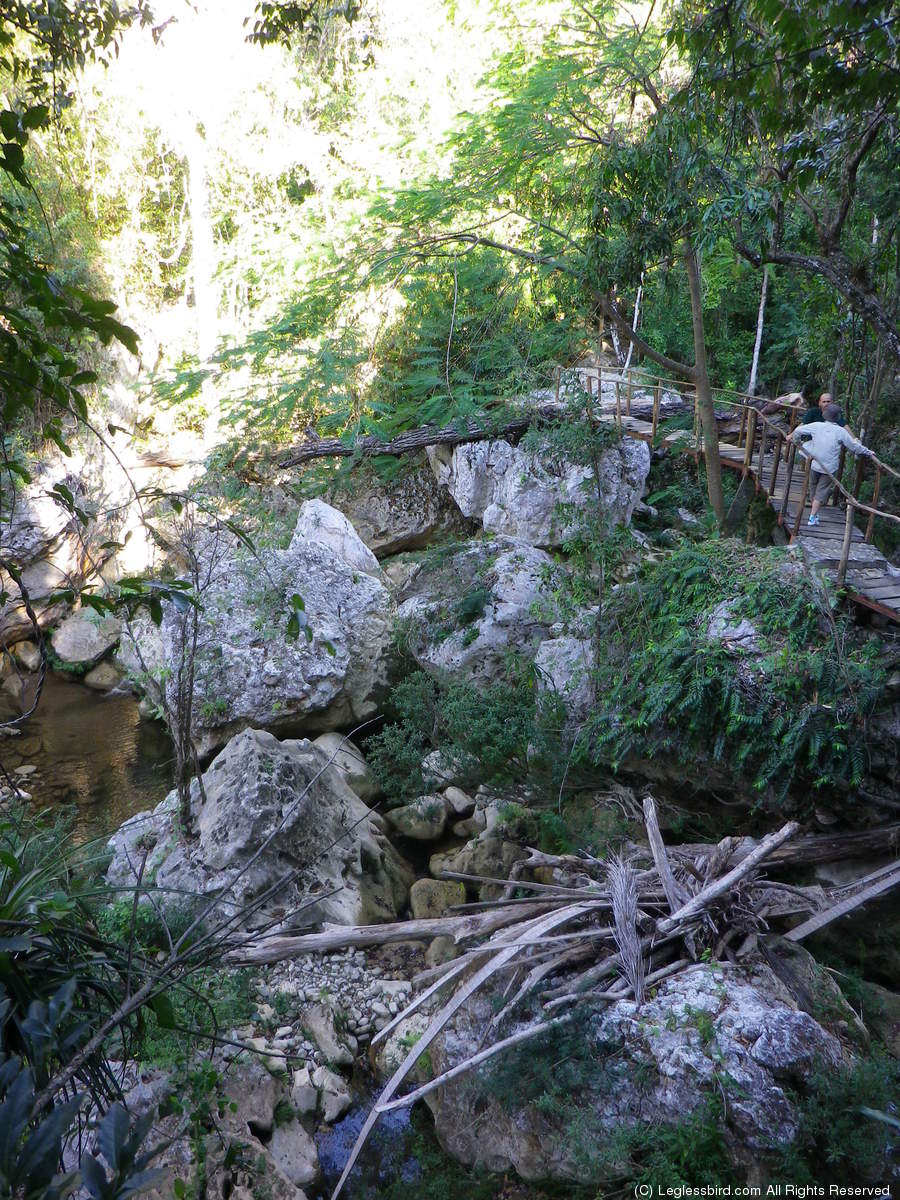 Hiking12.jpg