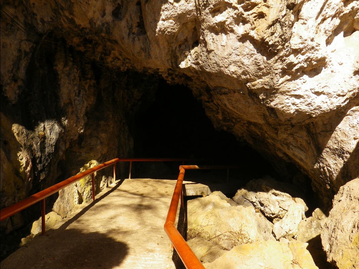 Cave20